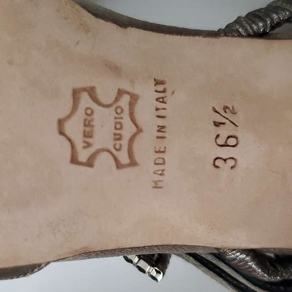 VTG Manolo Blahnik Crystal Satin Slingbacks in box- Carolyne 90s Mary Jane Esque - Picture 10 of 17